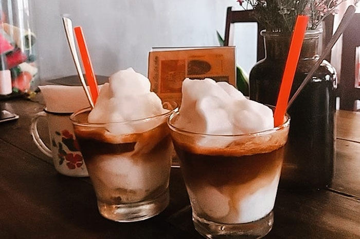 5 styles of coffee in hanoi coconut coffee